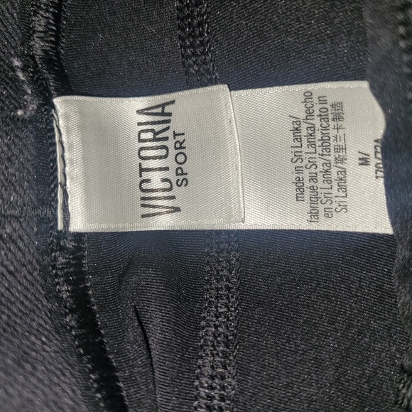 Victoria Secret Women's Black Sporty Shorts M - Picture 2 of 3